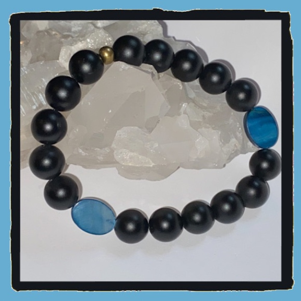 HAND CRAFTED Bracelet Onyx & Blue Mother of Pearl Matte Stretch Black Unisex - Picture 2 of 7
